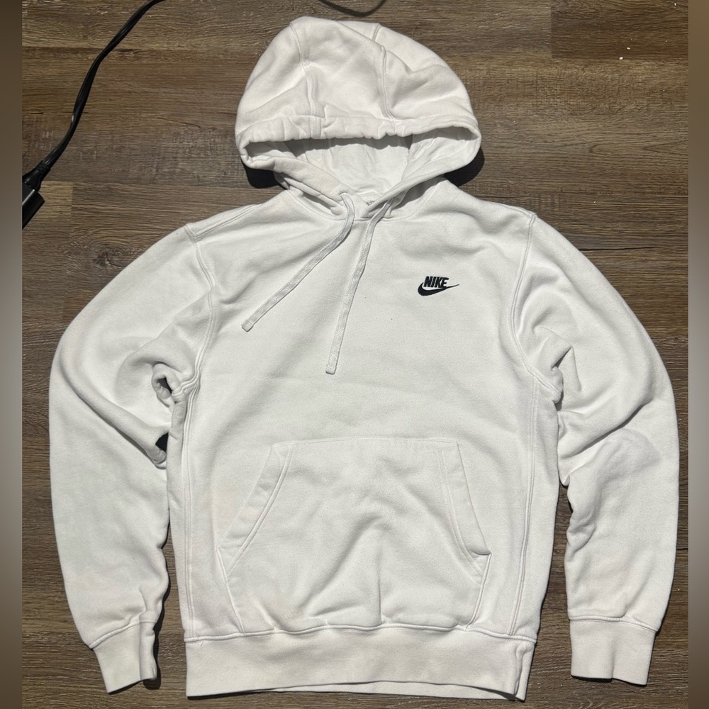 Women’s‎ Nike Hoodie
